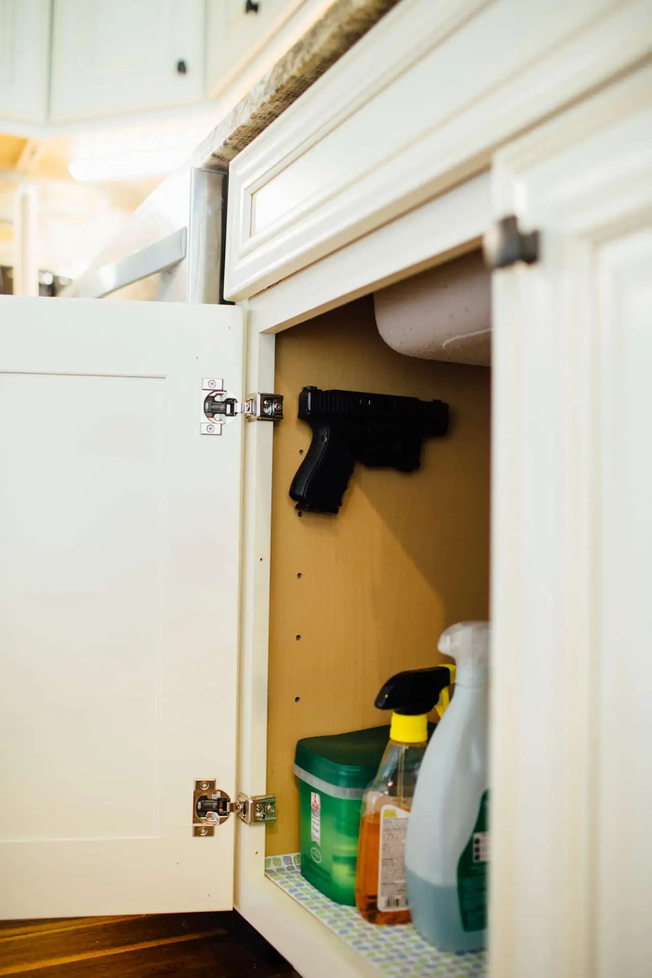 Hide-A-Mags Firearm Magnetic Wall Mount