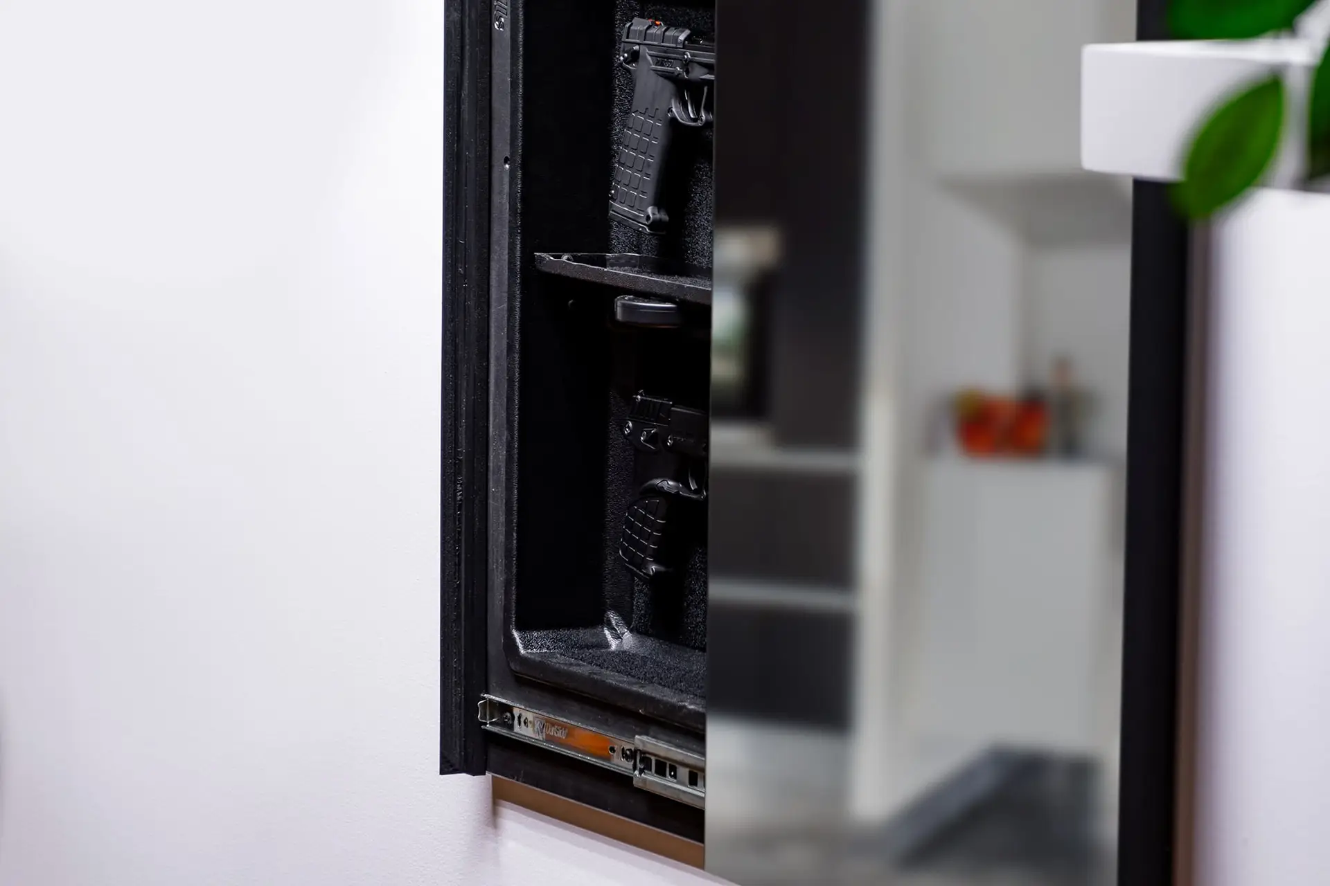 1440 Frameless Concealment Mirror 1440 Mirror