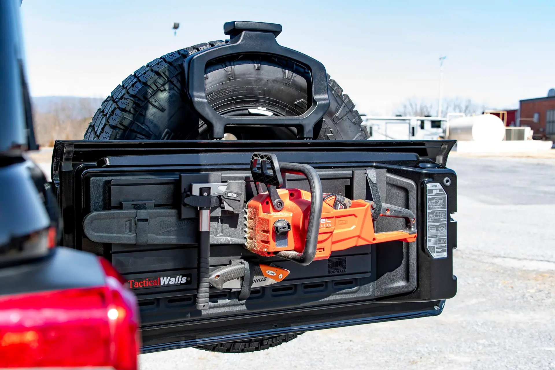 Tactical Walls Vmod, Jeep package with gear