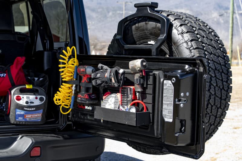 Tactical Walls Vmod, Jeep package with gear